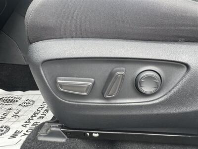 2023 Toyota RAV4 XLE   - Photo 14 - San Juan Capistrano, CA 92675