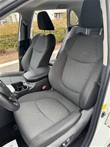 2023 Toyota RAV4 XLE   - Photo 21 - San Juan Capistrano, CA 92675