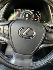 2022 Lexus UX 250h   - Photo 6 - San Juan Capistrano, CA 92675