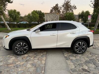 2022 Lexus UX 250h   - Photo 29 - San Juan Capistrano, CA 92675