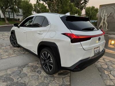 2022 Lexus UX 250h   - Photo 4 - San Juan Capistrano, CA 92675