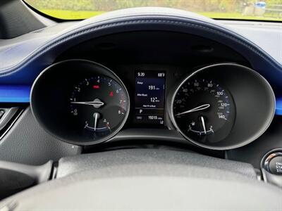 2022 Toyota C-HR XLE   - Photo 12 - San Juan Capistrano, CA 92675