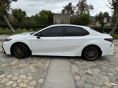 2023 Toyota Camry SE Nightshade   - Photo 4 - San Juan Capistrano, CA 92675