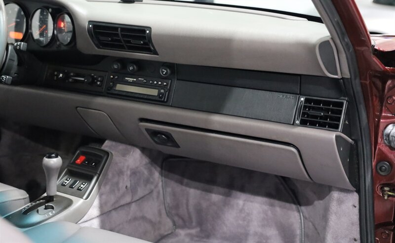 1996 Porsche 911 - Photo 36