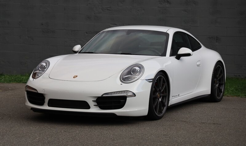 2013 Porsche 911 Carrera 4S  