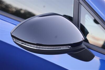 2023 Volkswagen Golf R 20th Anniversary Edition   - Photo 13 - Charlotte, NC 28206