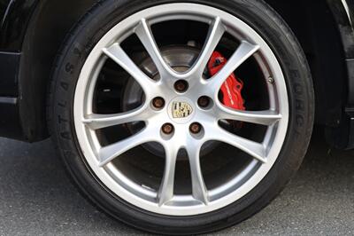 2008 Porsche Cayenne GTS  6 Speed Manual - Photo 32 - Charlotte, NC 28273