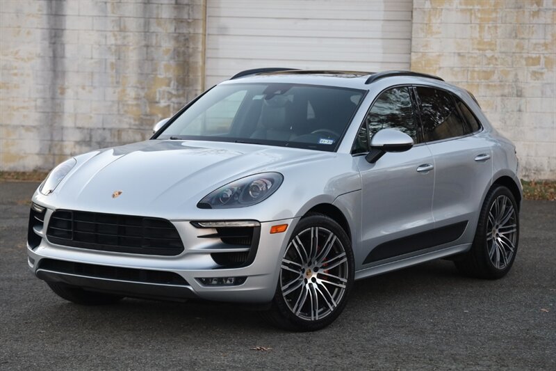 2017 Porsche Macan GTS  