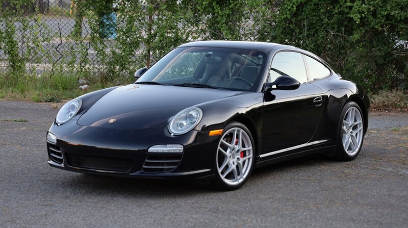 2011 Porsche 911 Carrera 4S  