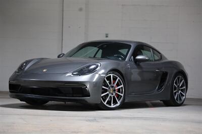 2018 Porsche 718 Cayman GTS   - Photo 1 - Charlotte, NC 28206