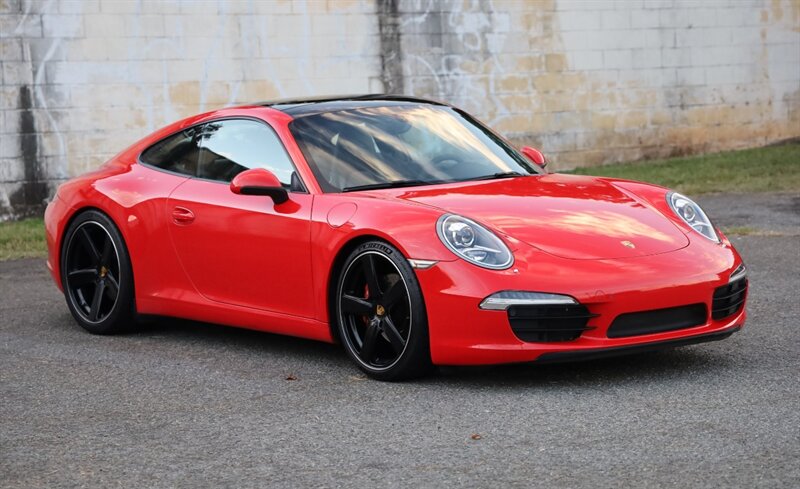 2015 Porsche 911 Carrera  7 Speed Manual
