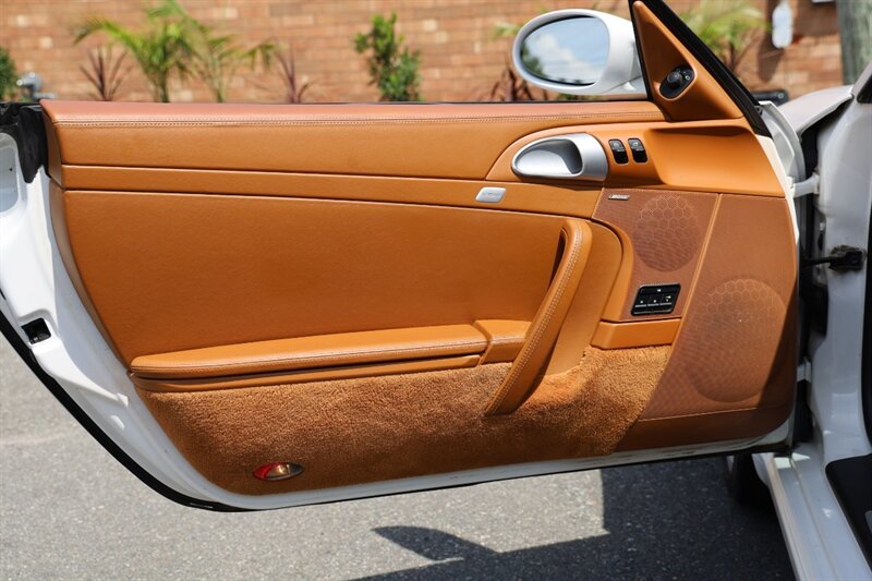 2006 Porsche 911 Carrera - Photo 60