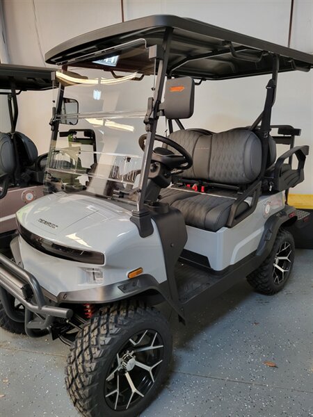 2025 Denago EV Nomad XL - Photo 1 - Meridian, ID 83642