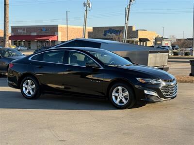2022 Chevrolet Malibu LS 50000 Miles   - Photo 8 - Wylie, TX 75098