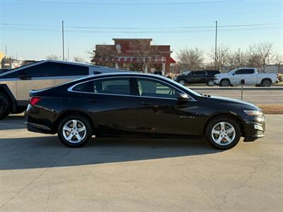 2022 Chevrolet Malibu LS 50000 Miles   - Photo 9 - Wylie, TX 75098