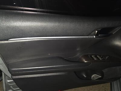 2021 Toyota Camry SE - Photo 14 - Wylie, TX 75098
