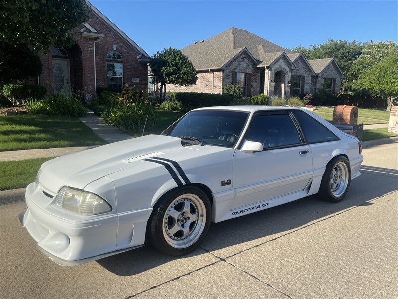 White 1989 Ford Mustang GT Hatchback RWD Hatchback Rear-Wheel Drive 5-Speed Manual