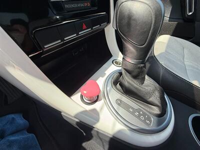 2018 Volkswagen Beetle 2.0T SE   - Photo 6 - Wylie, TX 75098