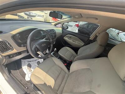 2016 Kia Rio 5-Door LX   - Photo 5 - Wylie, TX 75098