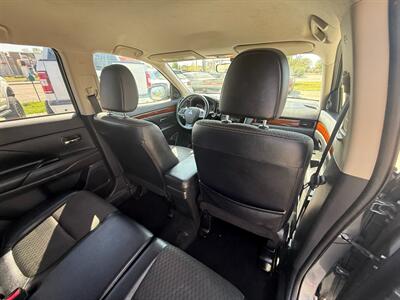 2015 Mitsubishi Outlander GT 7 SEATER   - Photo 13 - Wylie, TX 75098