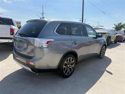 2015 Mitsubishi Outlander GT 7 SEATER   - Photo 12 - Wylie, TX 75098