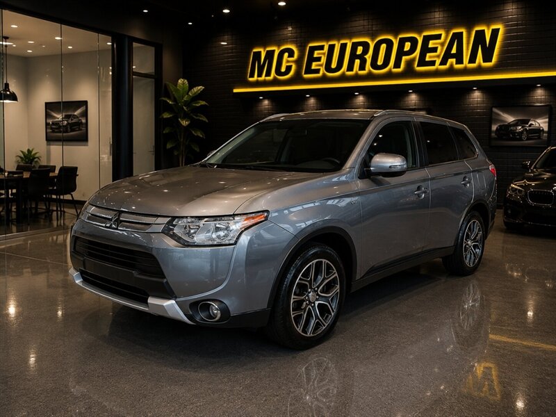 2015 Mitsubishi Outlander GT S-AWC's photo