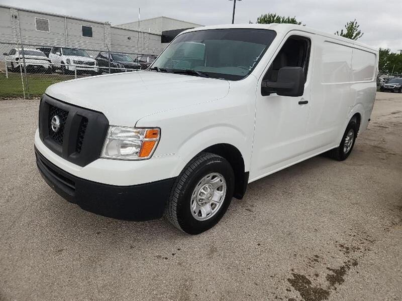 2016 Nissan NV 2500 HD SV   - Photo 1 - Wylie, TX 75098