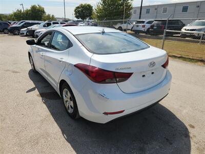 2016 Hyundai ELANTRA SE   - Photo 15 - Wylie, TX 75098