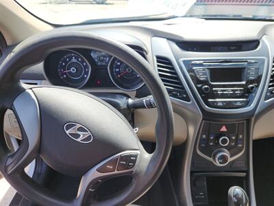 2016 Hyundai ELANTRA SE   - Photo 12 - Wylie, TX 75098