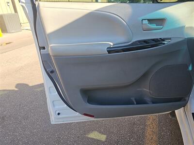 2013 Toyota Sienna LE 7-Passenger One Owner - Photo 14 - Wylie, TX 75098