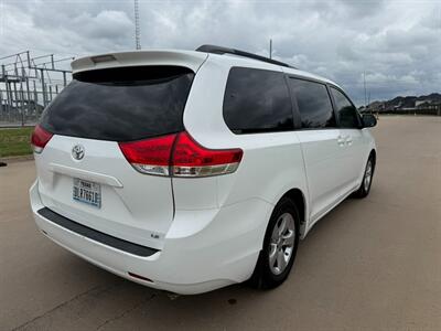 2013 Toyota Sienna LE 7-Passenger One Owner - Photo 22 - Wylie, TX 75098