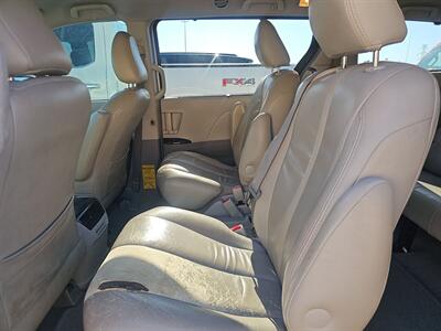 2013 Toyota Sienna LE 7-Passenger One Owner - Photo 8 - Wylie, TX 75098