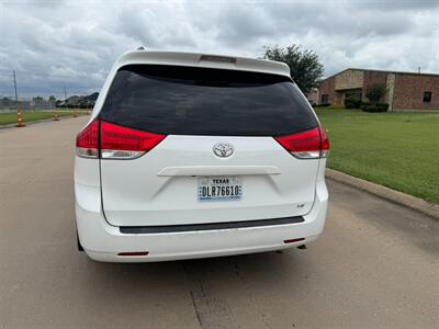 2013 Toyota Sienna LE 7-Passenger One Owner - Photo 23 - Wylie, TX 75098