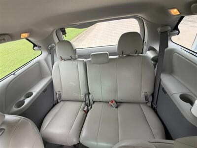 2013 Toyota Sienna LE 7-Passenger One Owner - Photo 6 - Wylie, TX 75098