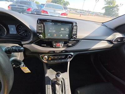 2018 Hyundai ELANTRA GT GLS - Photo 8 - Wylie, TX 75098