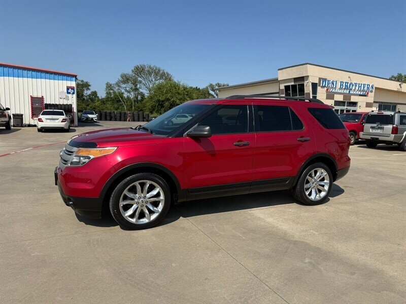 2012 Ford Explorer Base's photo