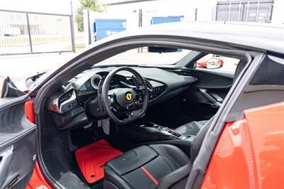 2023 Ferrari SF90 Stradale 1477 MILES - Photo 6 - Wylie, TX 75098