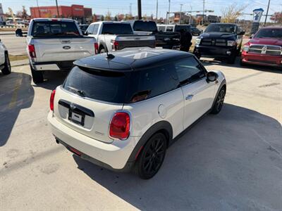 2018 MINI Hardtop 2 Door Oxford Edition 79035 Miles   - Photo 17 - Wylie, TX 75098