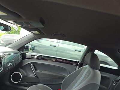 2014 Volkswagen Beetle R-Line 77k 6 SPEED MANUAL - Photo 9 - Wylie, TX 75098