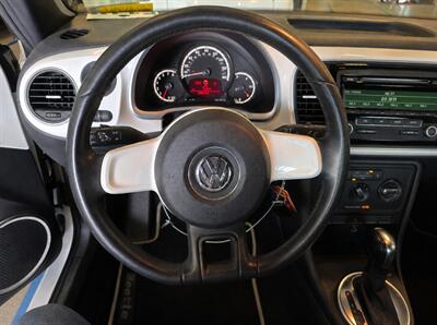 2013 Volkswagen Beetle Convertible 2.5L 50s Edition - Photo 8 - Wylie, TX 75098