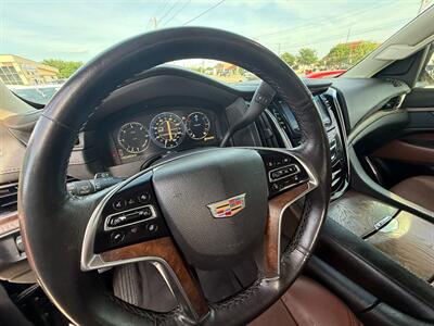 2015 Cadillac Escalade Luxury ONE OWNER   - Photo 32 - Wylie, TX 75098