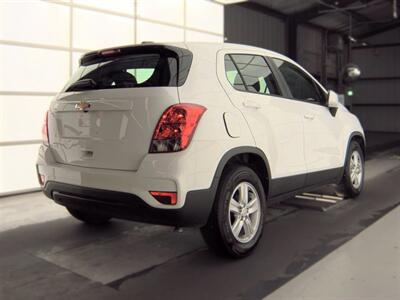 2020 Chevrolet Trax LS - Photo 13 - Wylie, TX 75098