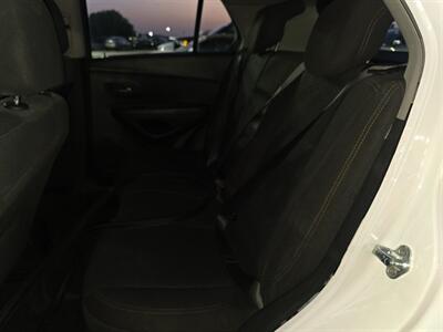 2020 Chevrolet Trax LS - Photo 3 - Wylie, TX 75098