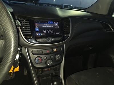 2020 Chevrolet Trax LS - Photo 14 - Wylie, TX 75098
