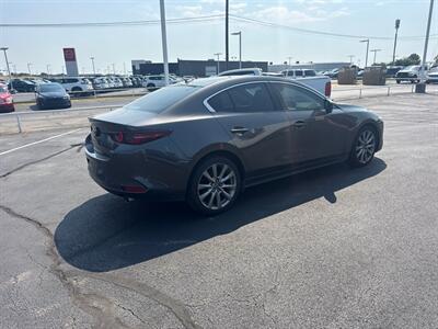 2019 Mazda Mazda3 Sedan Premium - Photo 5 - Wylie, TX 75098