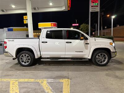 2016 Toyota Tundra SR5 4x4   - Photo 19 - Wylie, TX 75098