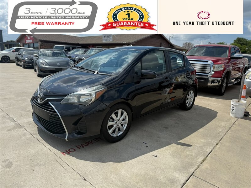 2016 Toyota Yaris 5-Door SE  