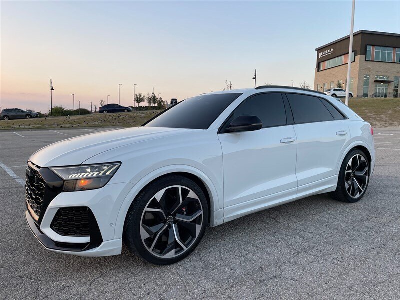 2022 Audi RS Q8 Base's photo