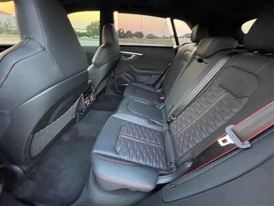 2022 Audi RS Q8 4.0T quattro - Photo 28 - Wylie, TX 75098