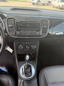2014 Volkswagen Beetle 1.8T   - Photo 2 - Wylie, TX 75098